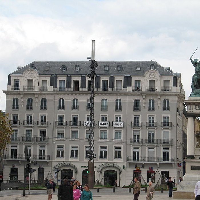 Photo de Statue équestre de Vercingétorix à Clermont-Ferrand