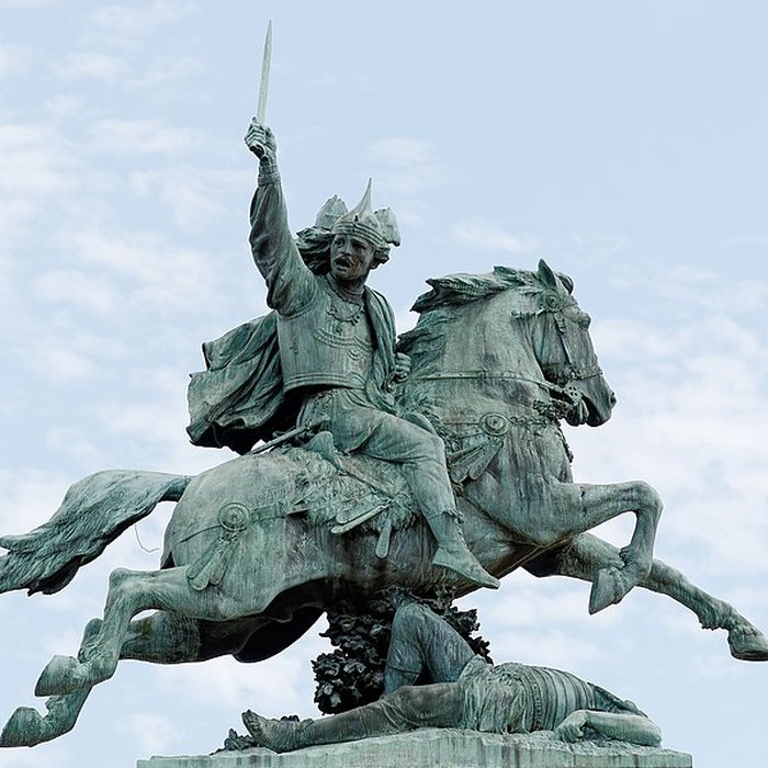 Photo de Statue équestre de Vercingétorix à Clermont-Ferrand