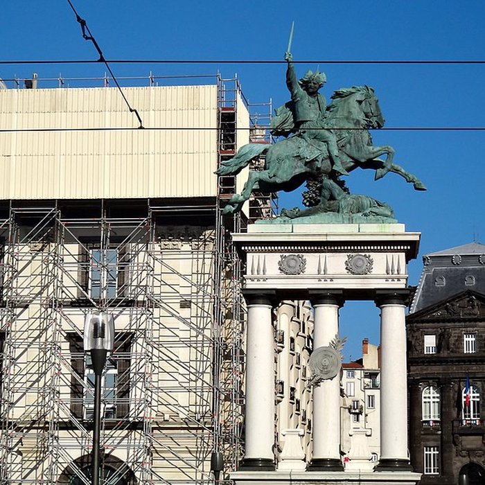 Photo de Statue équestre de Vercingétorix à Clermont-Ferrand