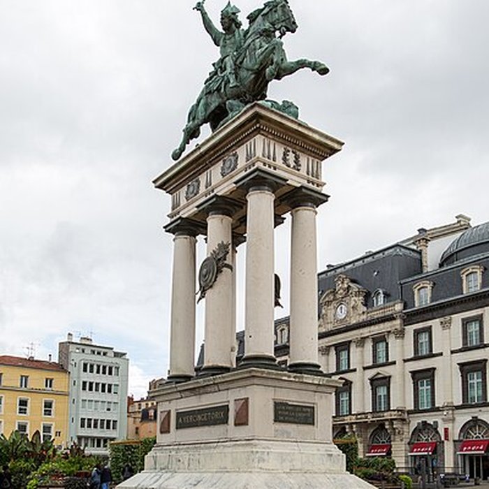 Photo de Statue équestre de Vercingétorix à Clermont-Ferrand