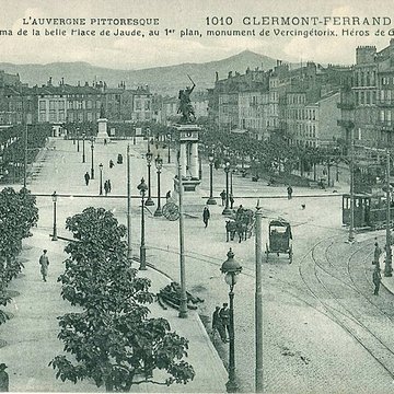 Statue équestre de Vercingétorix à Clermont-Ferrand
