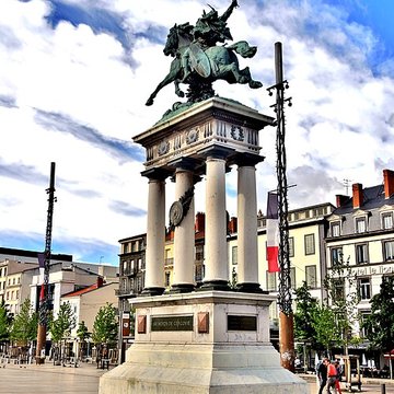Statue équestre de Vercingétorix à Clermont-Ferrand