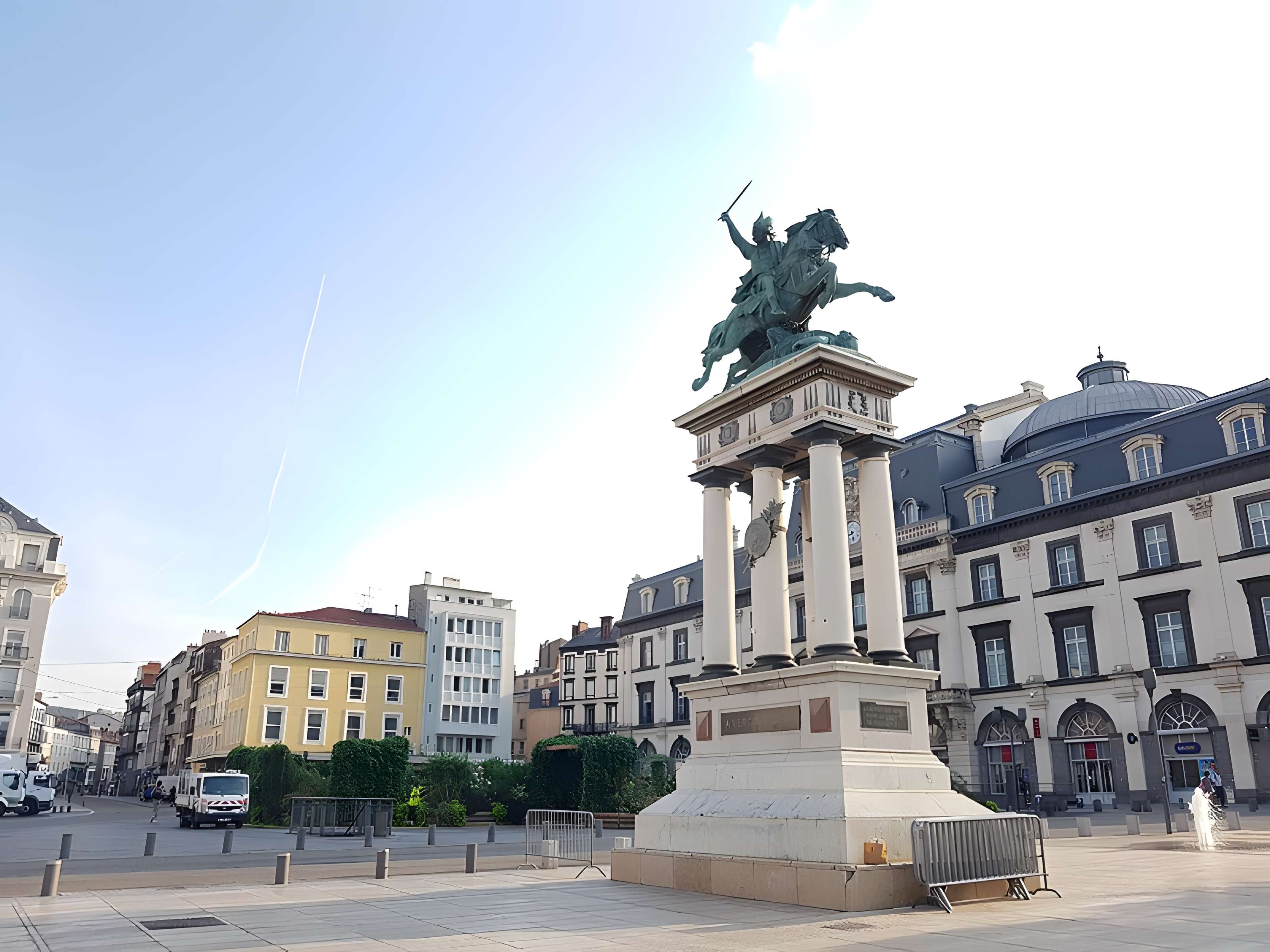 Statue équestre de Vercingétorix à Clermont-Ferrand