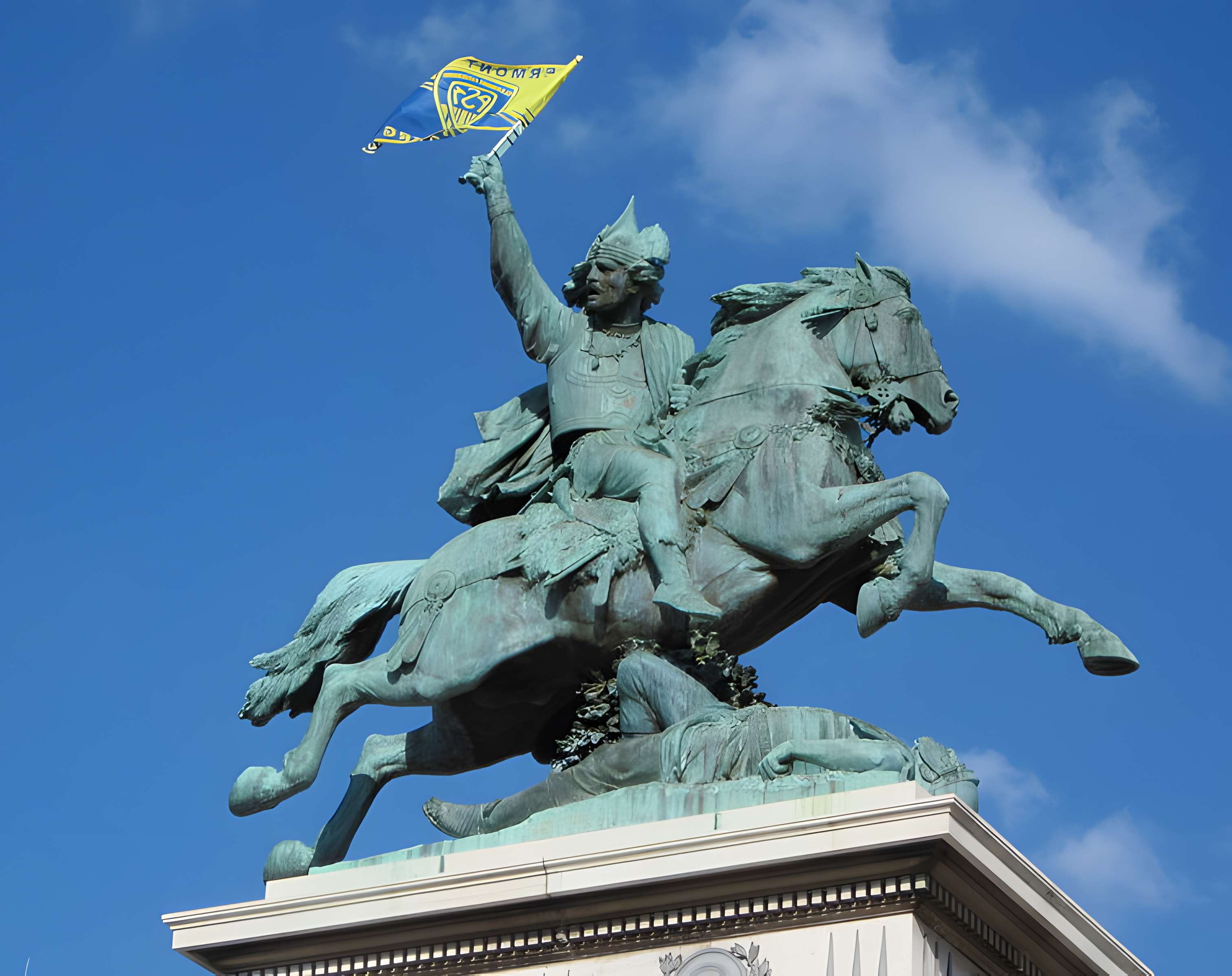 Statue équestre de Vercingétorix à Clermont-Ferrand