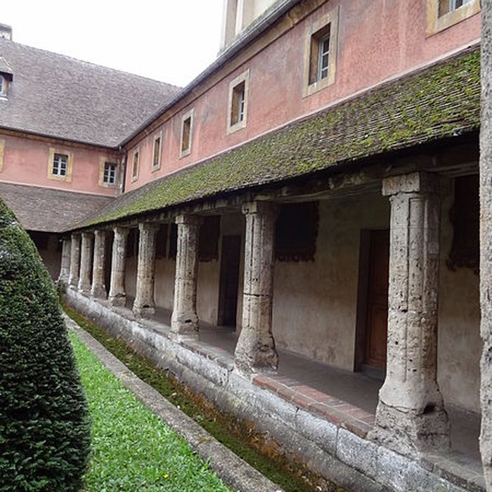 Photo de Couvent des Capucins dÉvreux