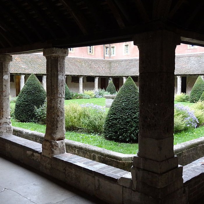 Photo de Couvent des Capucins dÉvreux