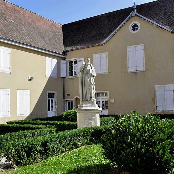 Photo de Couvent des carmélites de Gray