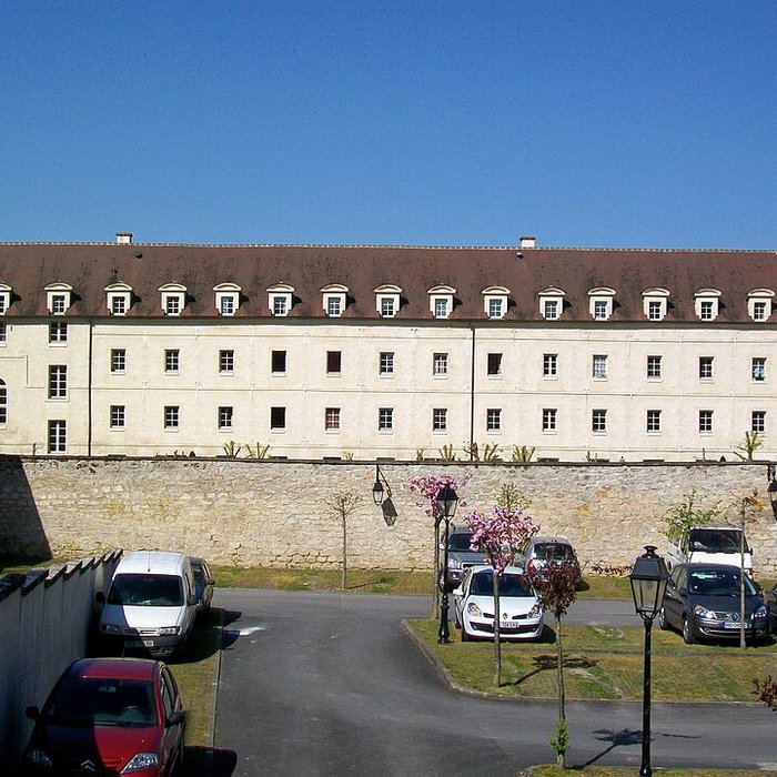 Photo de Couvent des Carmes de Senlis