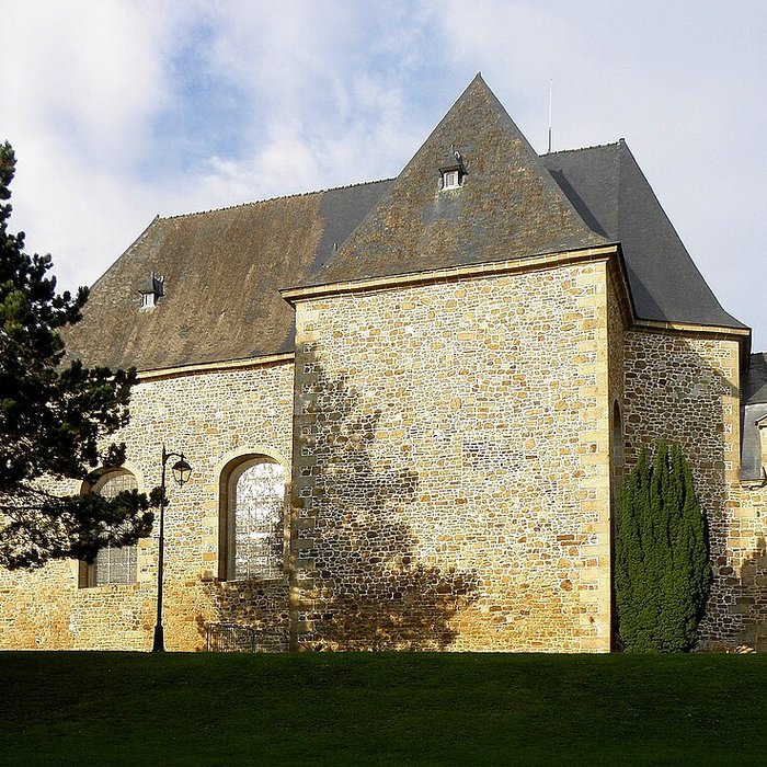 Photo de Couvent des Clarisses Urbanistes de Fougères