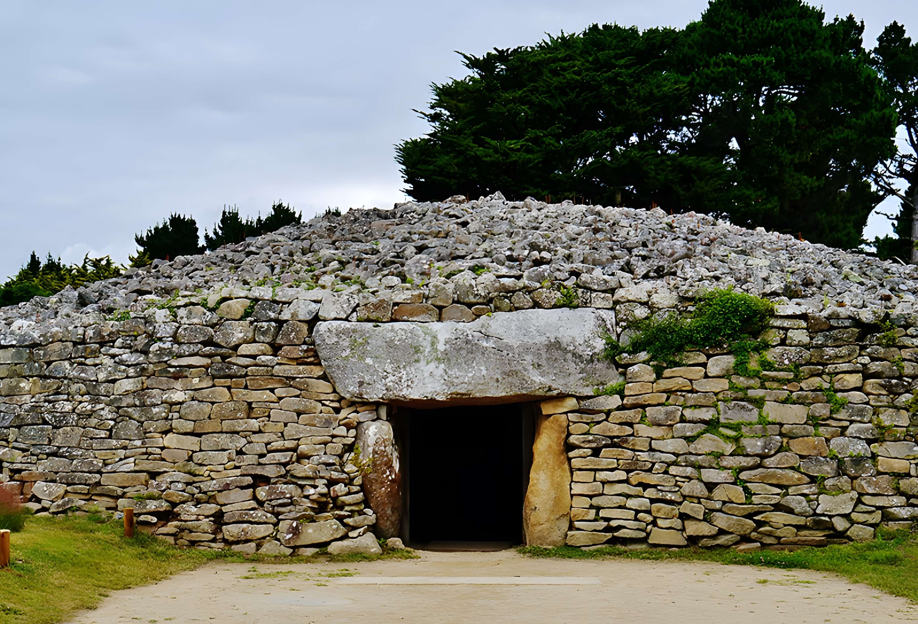 Table des Marchand de Locmariaquer
