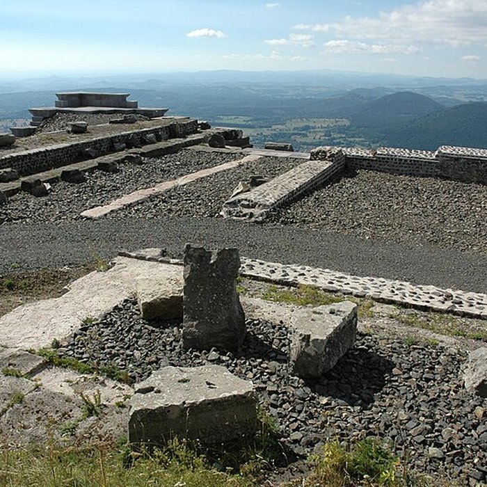 Photo de Temple de Mercure dOrcines