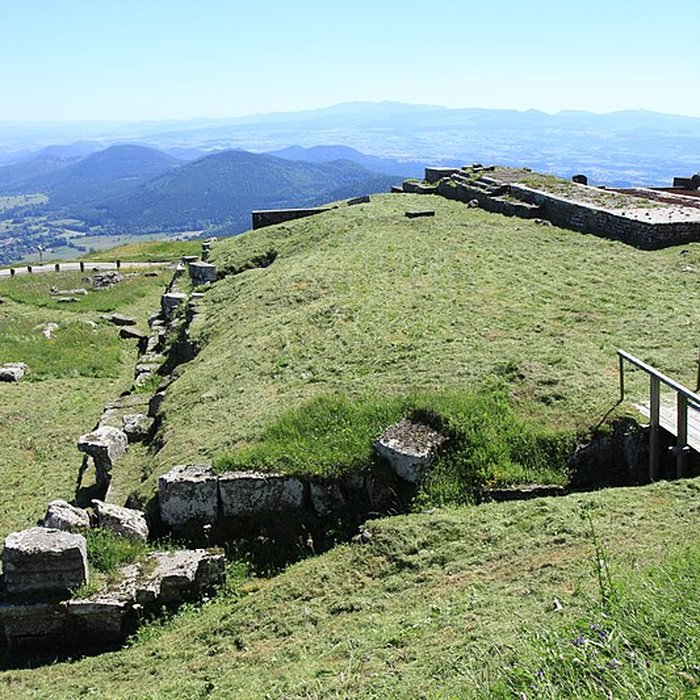 Photo de Temple de Mercure dOrcines