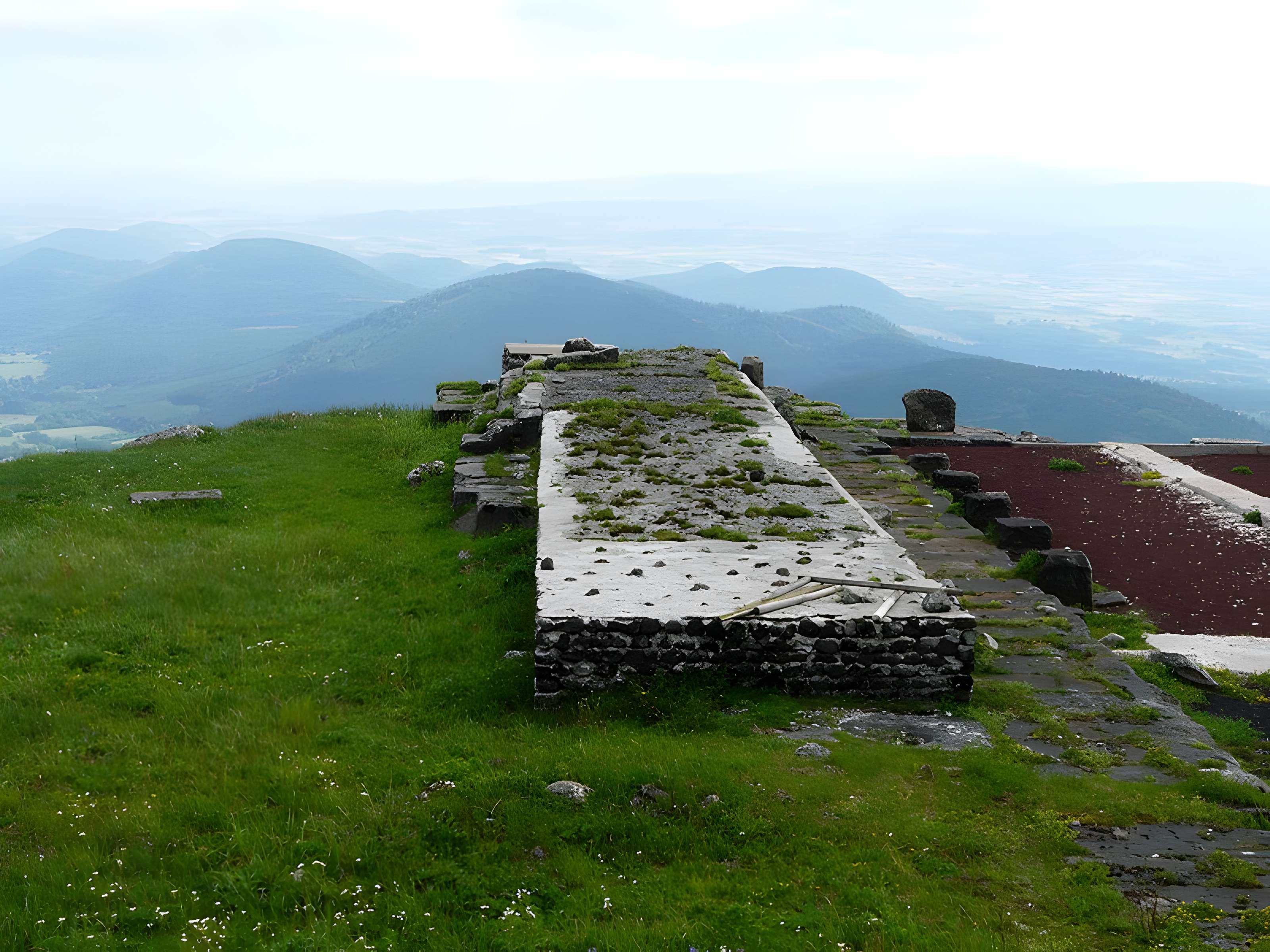 Temple de Mercure d'Orcines