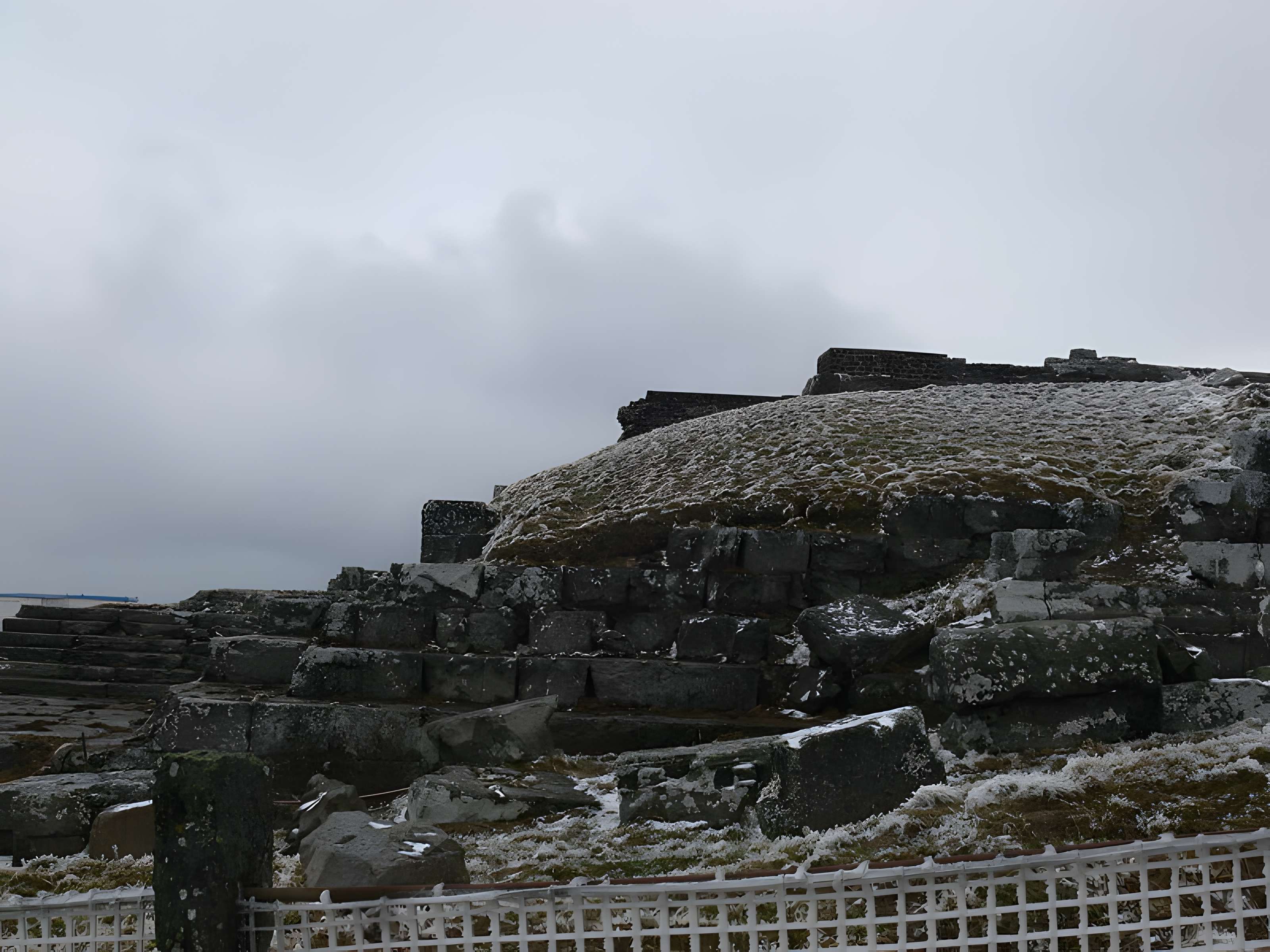 Temple de Mercure d'Orcines