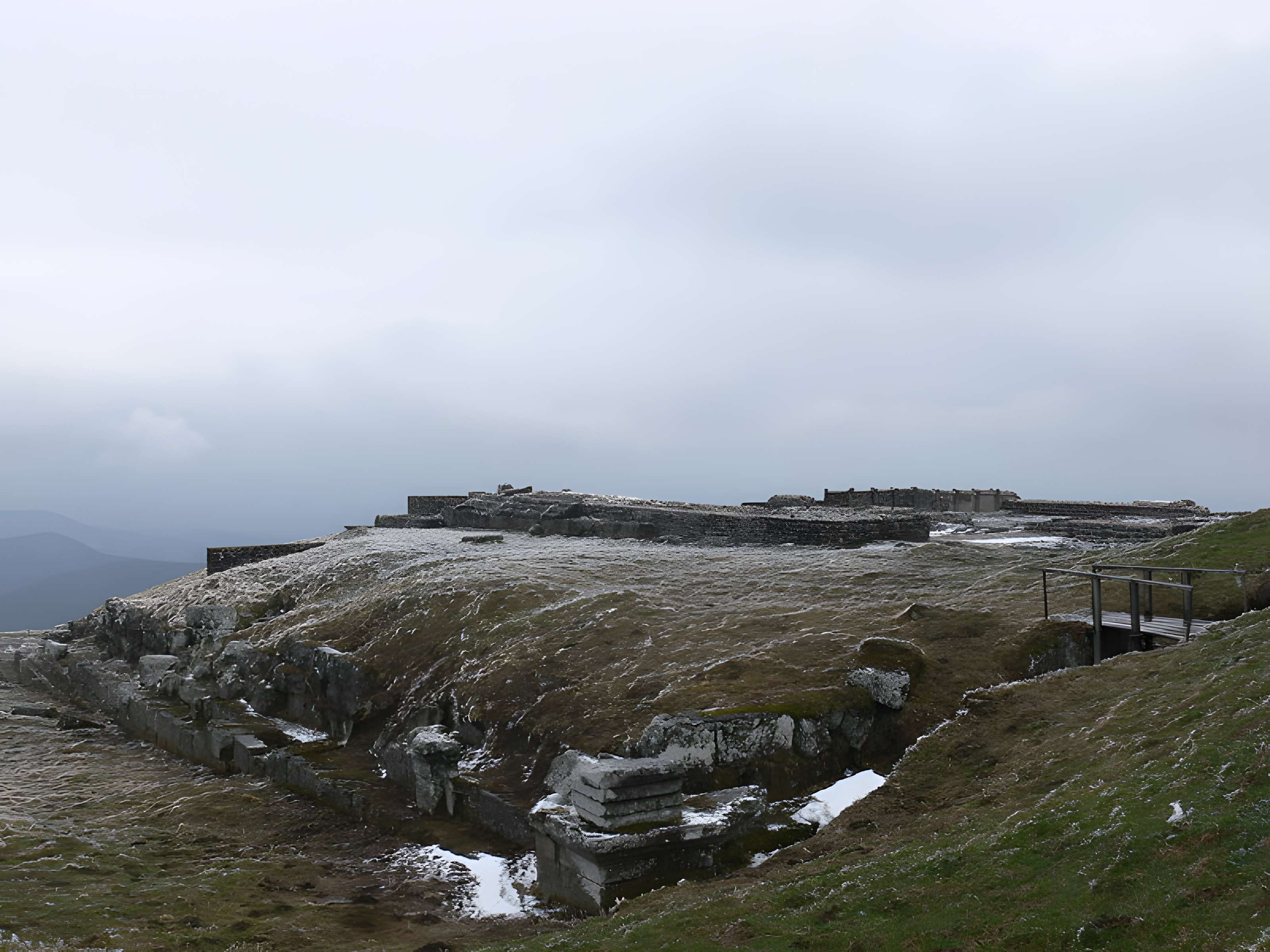 Temple de Mercure d'Orcines