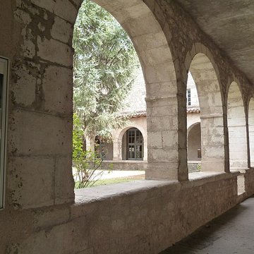 Couvent des Ursulines de Montpezat-de-Quercy