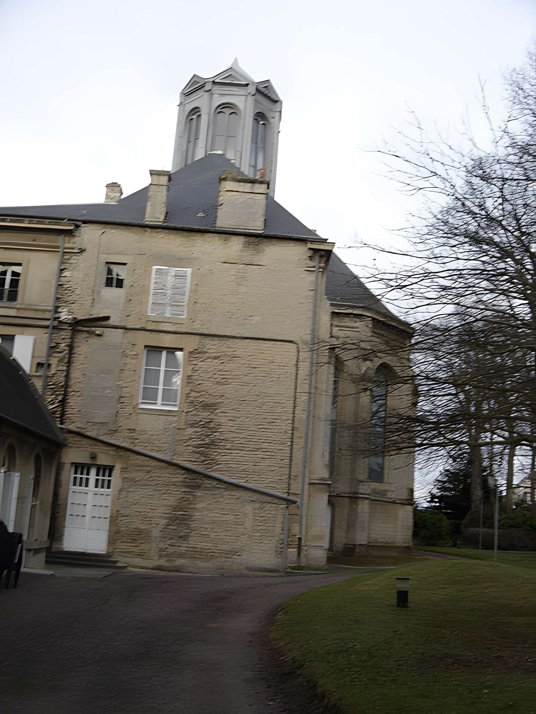 Couvent Notre-Dame-de-Fidélité de Douvres-la-Délivrande 