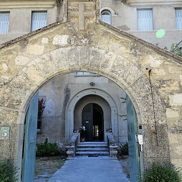 Couvent Saint-Roch de Viviers