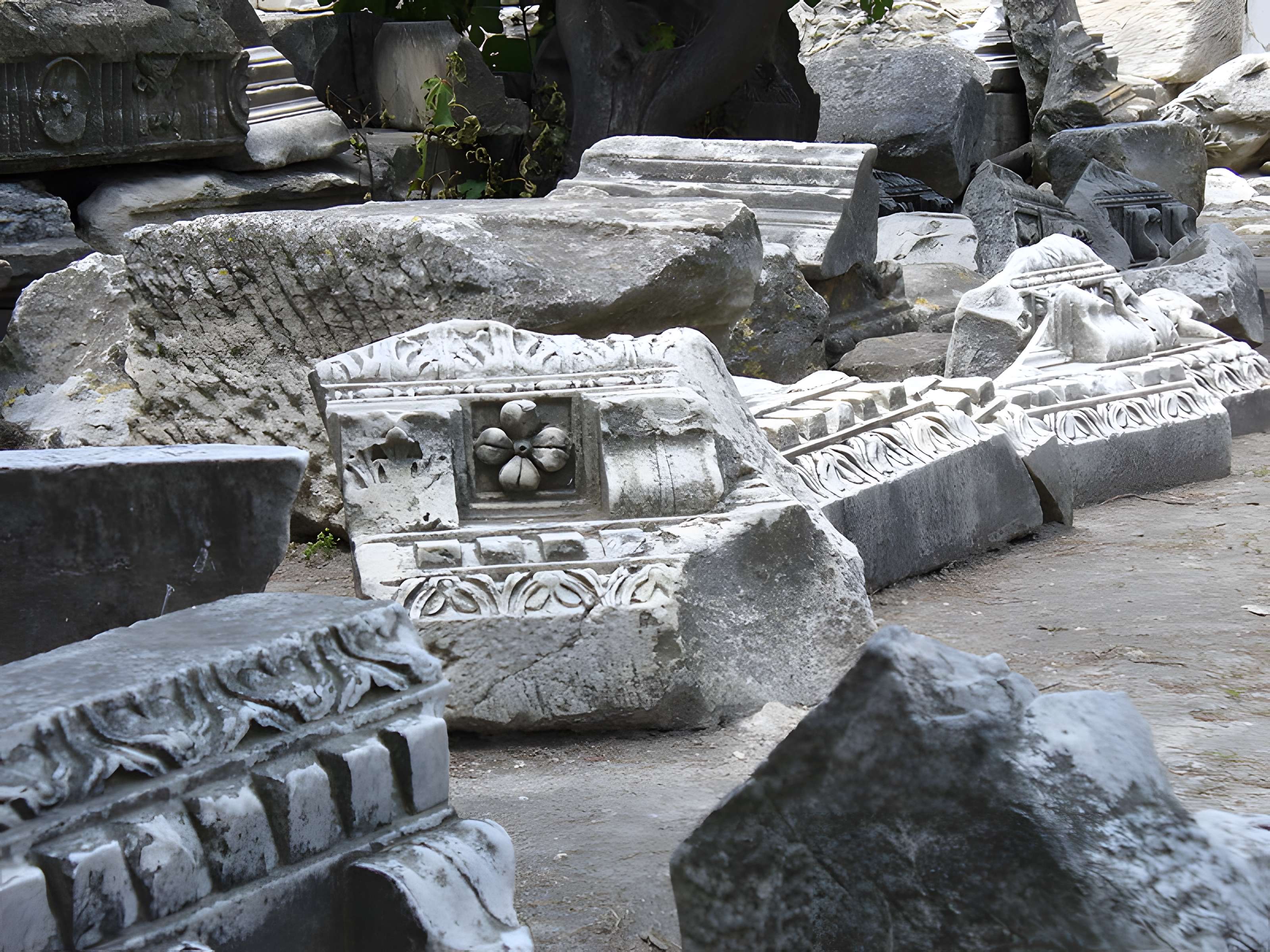 Théâtre antique d'Arles
