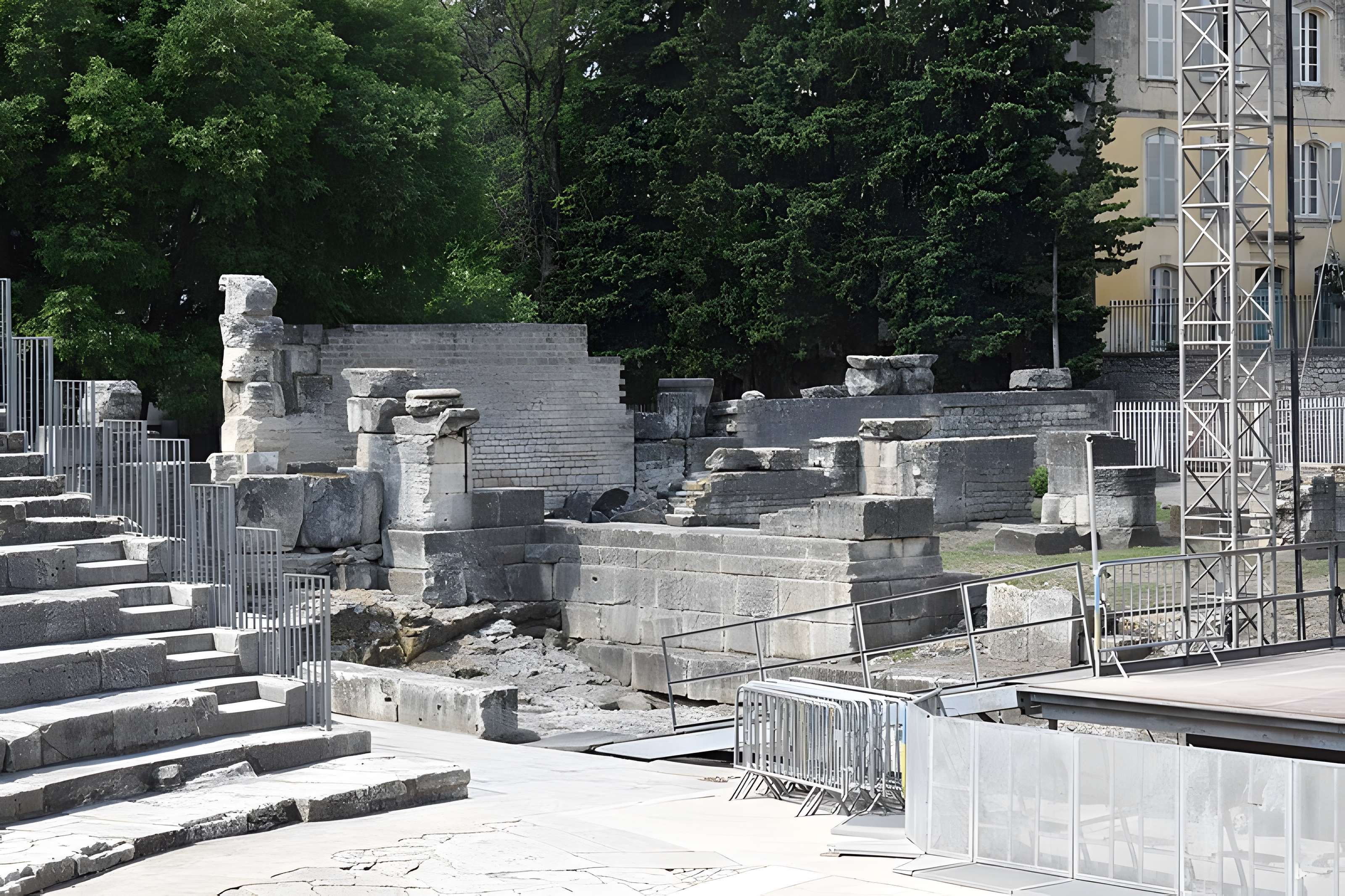 Théâtre antique d'Arles