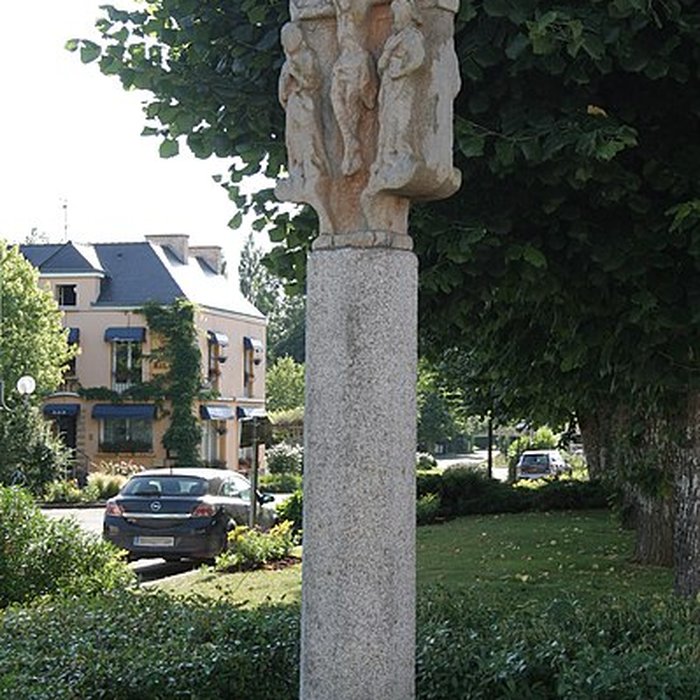 Photo de Croix Catherine de Saint-Marcel