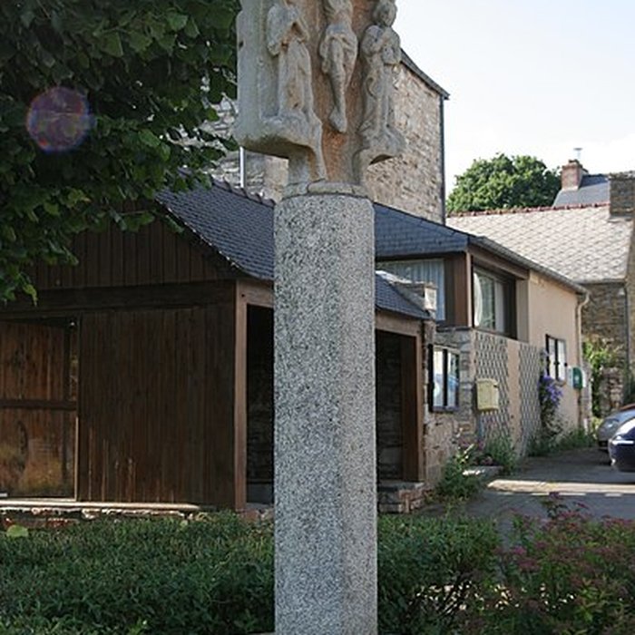 Photo de Croix Catherine de Saint-Marcel