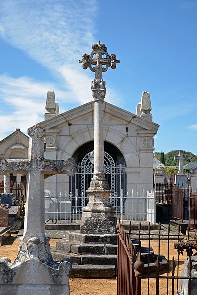 Photo de Croix de Boëssé à Yvré-l'Évêque
