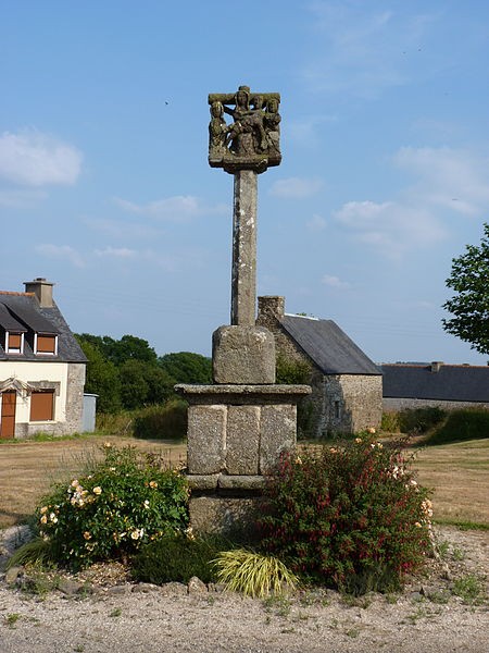Photo de Croix de calvaire de Saint-Houarneau
