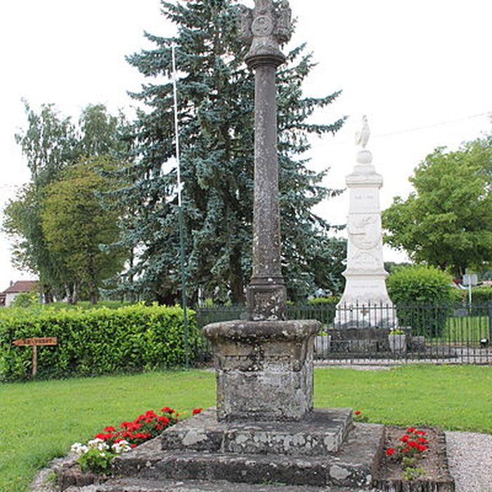 Photo de Croix de carrefour de Châtillon-sur-Saône