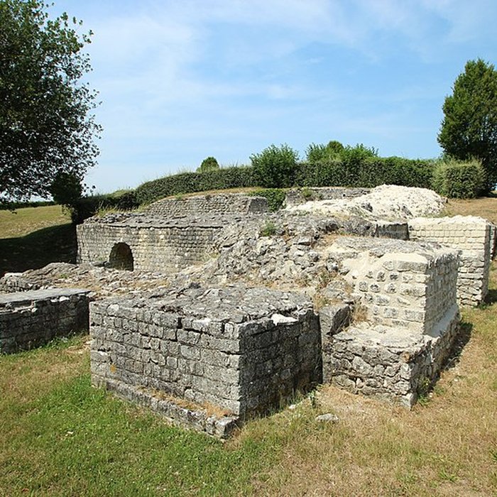 Photo de Théâtre antique de Vendeuil-Caply