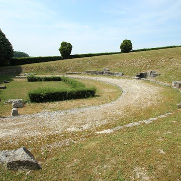 Théâtre antique de Vendeuil-Caply