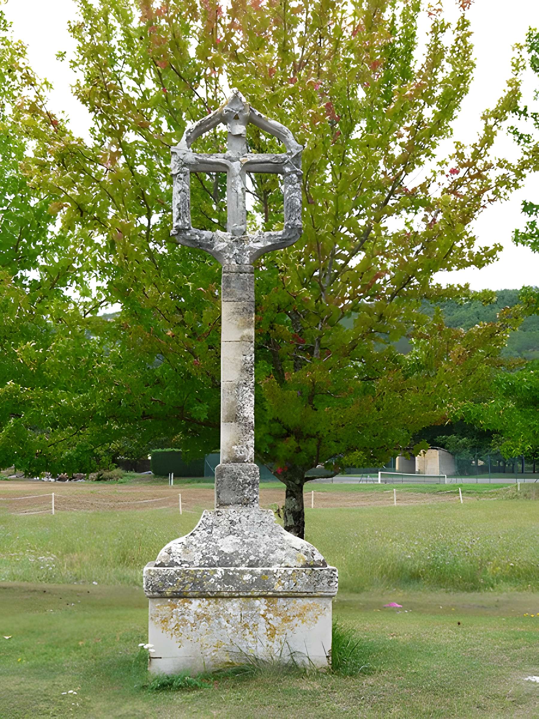 Croix de carrefour de Sergeac