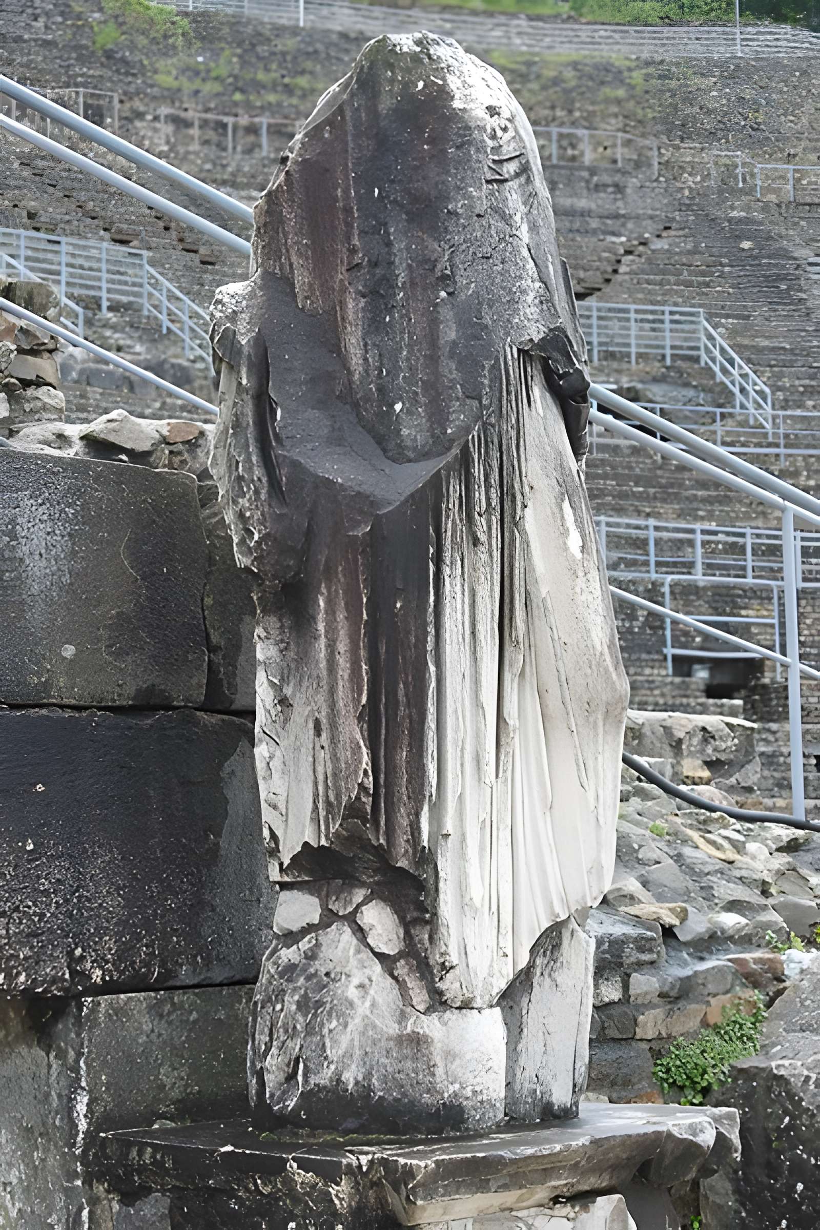 Théâtre antique de Vienne 