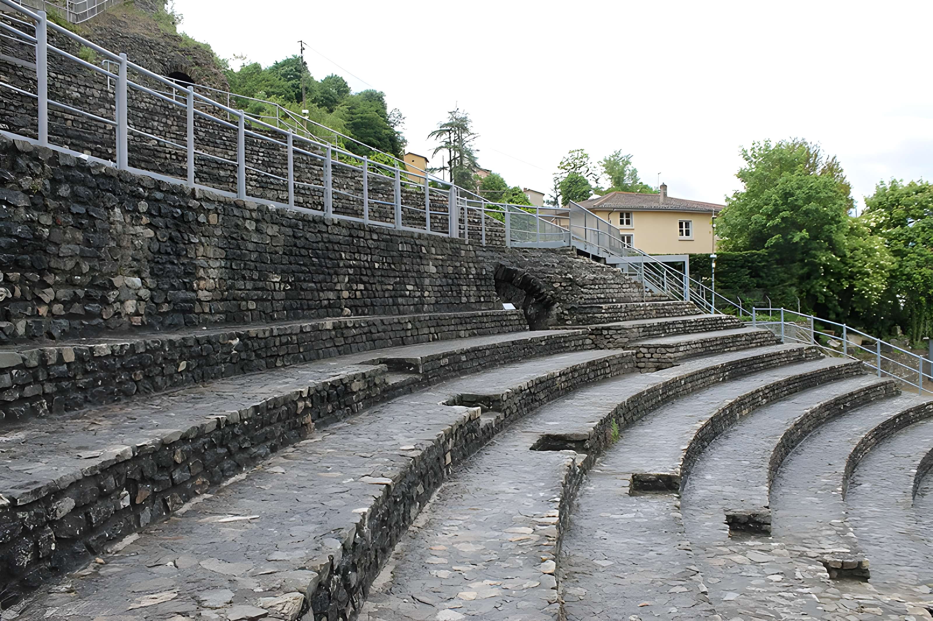 Théâtre antique de Vienne 