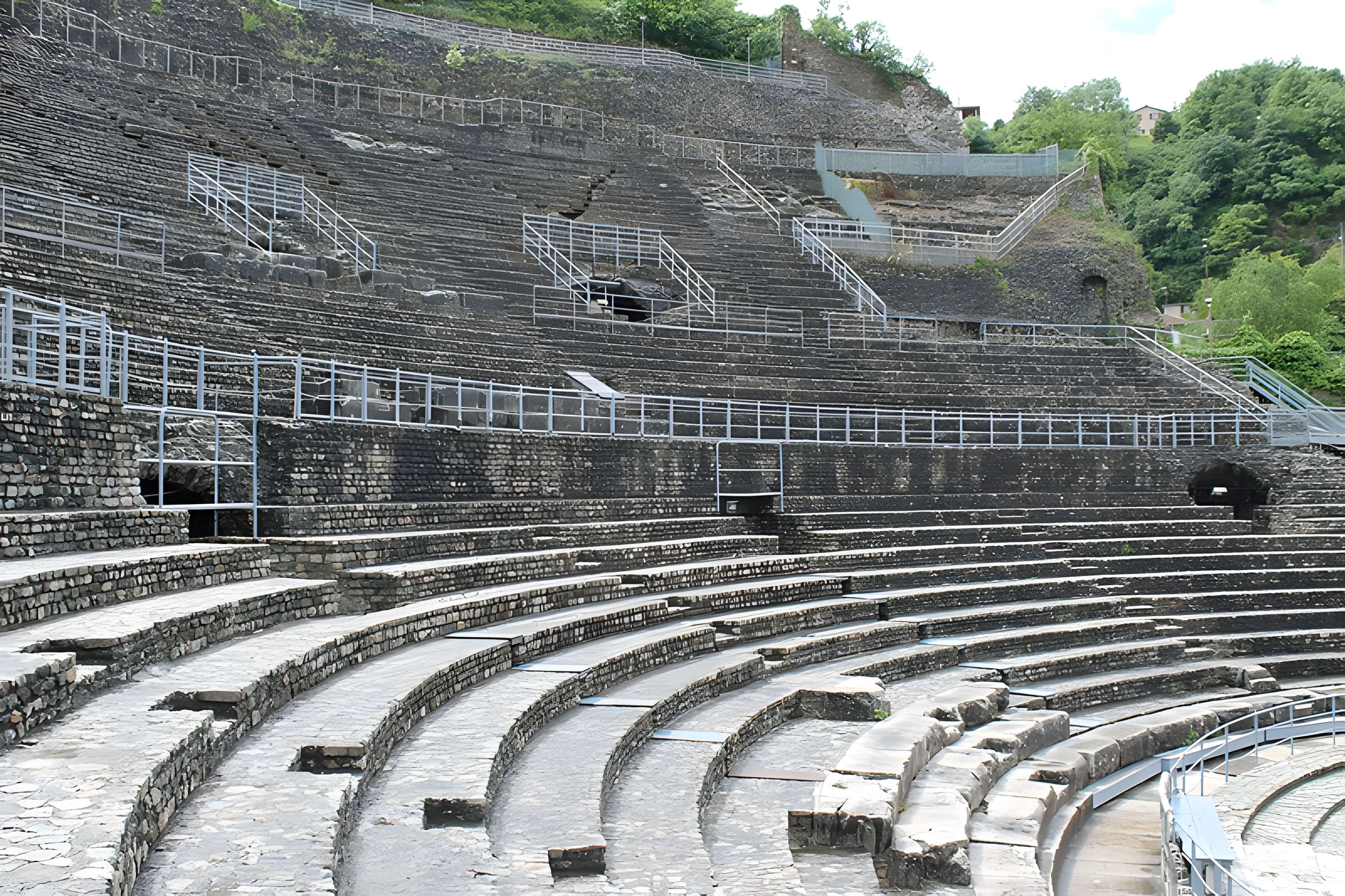 Théâtre antique de Vienne 