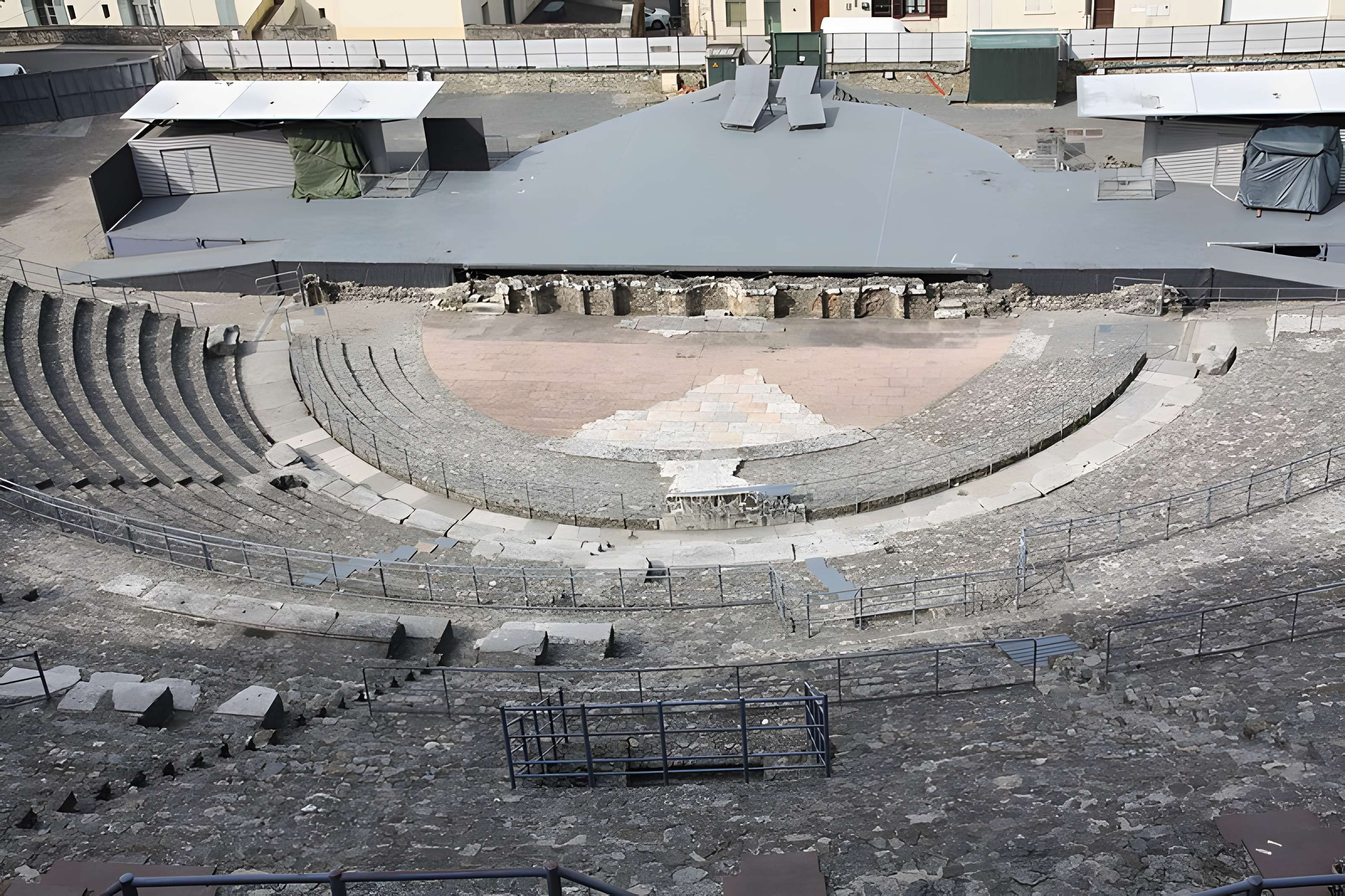 Théâtre antique de Vienne 