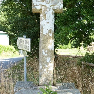 croix de chemin de la pierre longue