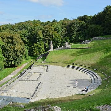 Théâtre gallo-romain des Bouchauds à Saint-Cybardeaux
