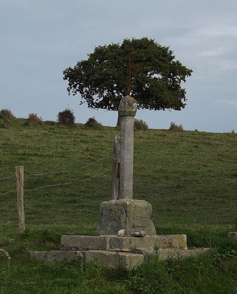 Photo de Croix de chemin de Notre-Dame du Val
