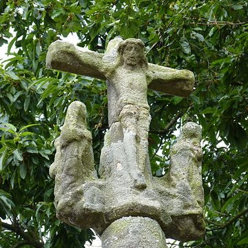 Croix de chemin de Plounévez-Moëdec