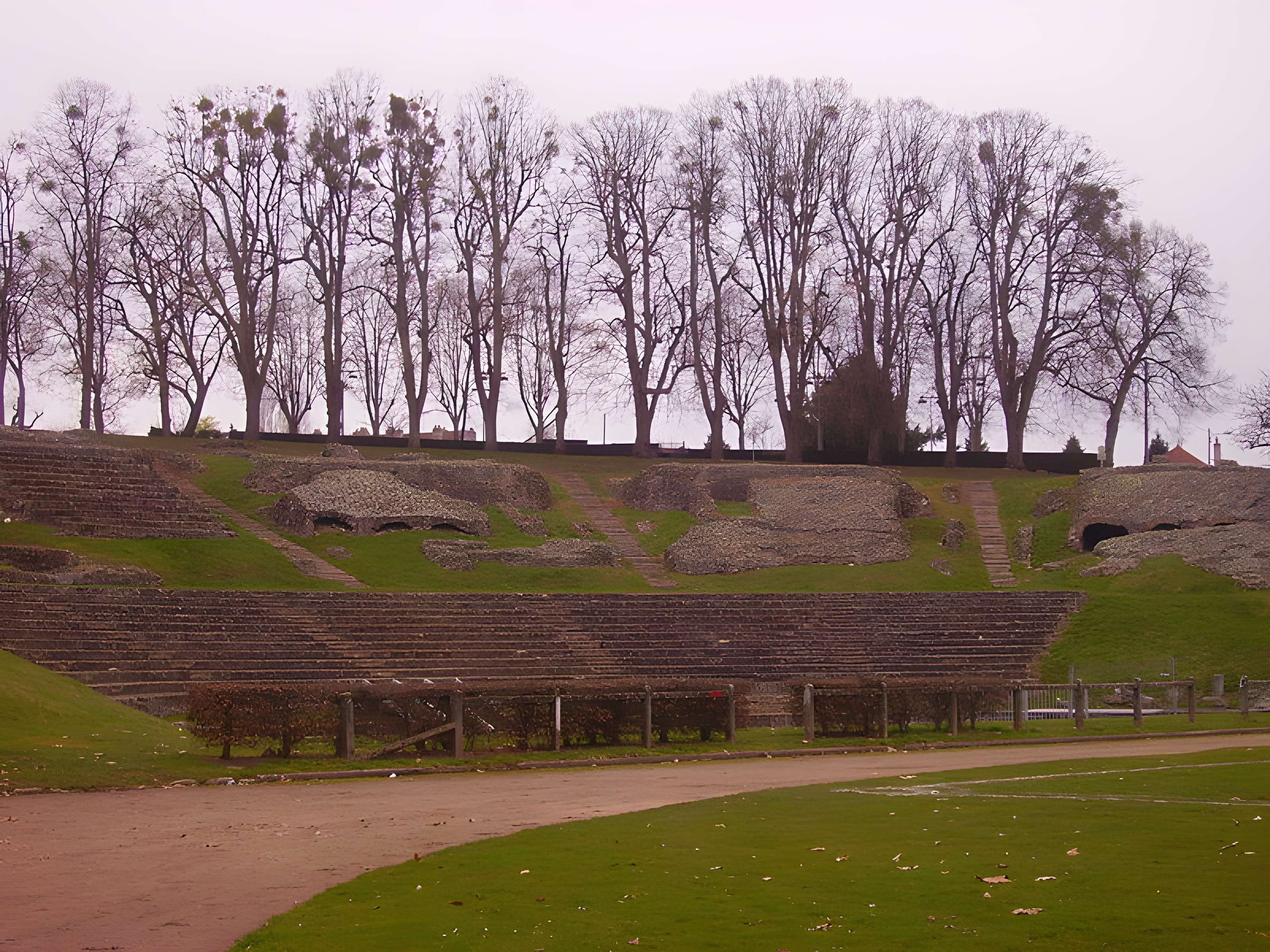 Théâtre romain d'Autun