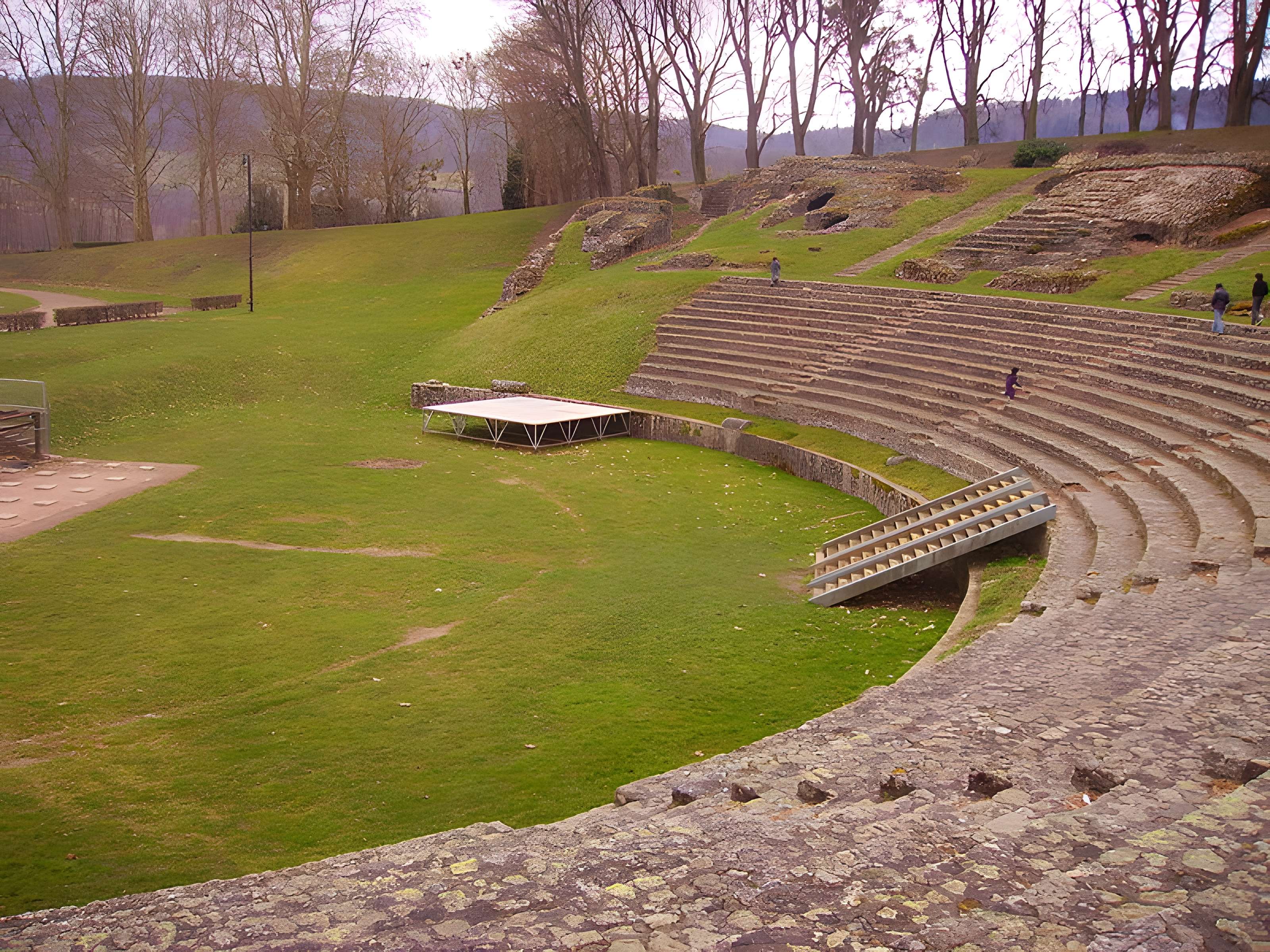 Théâtre romain d'Autun