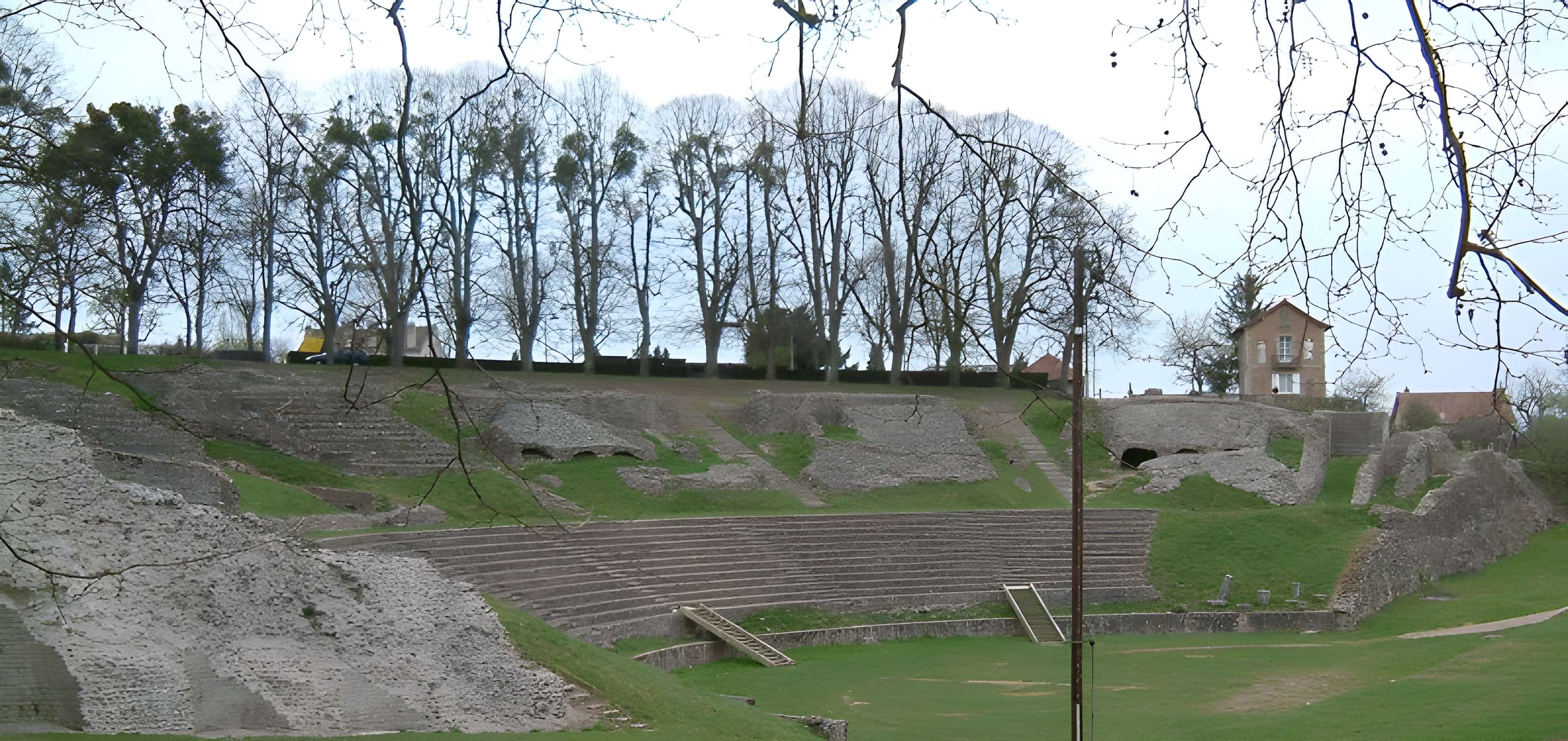 Théâtre romain d'Autun