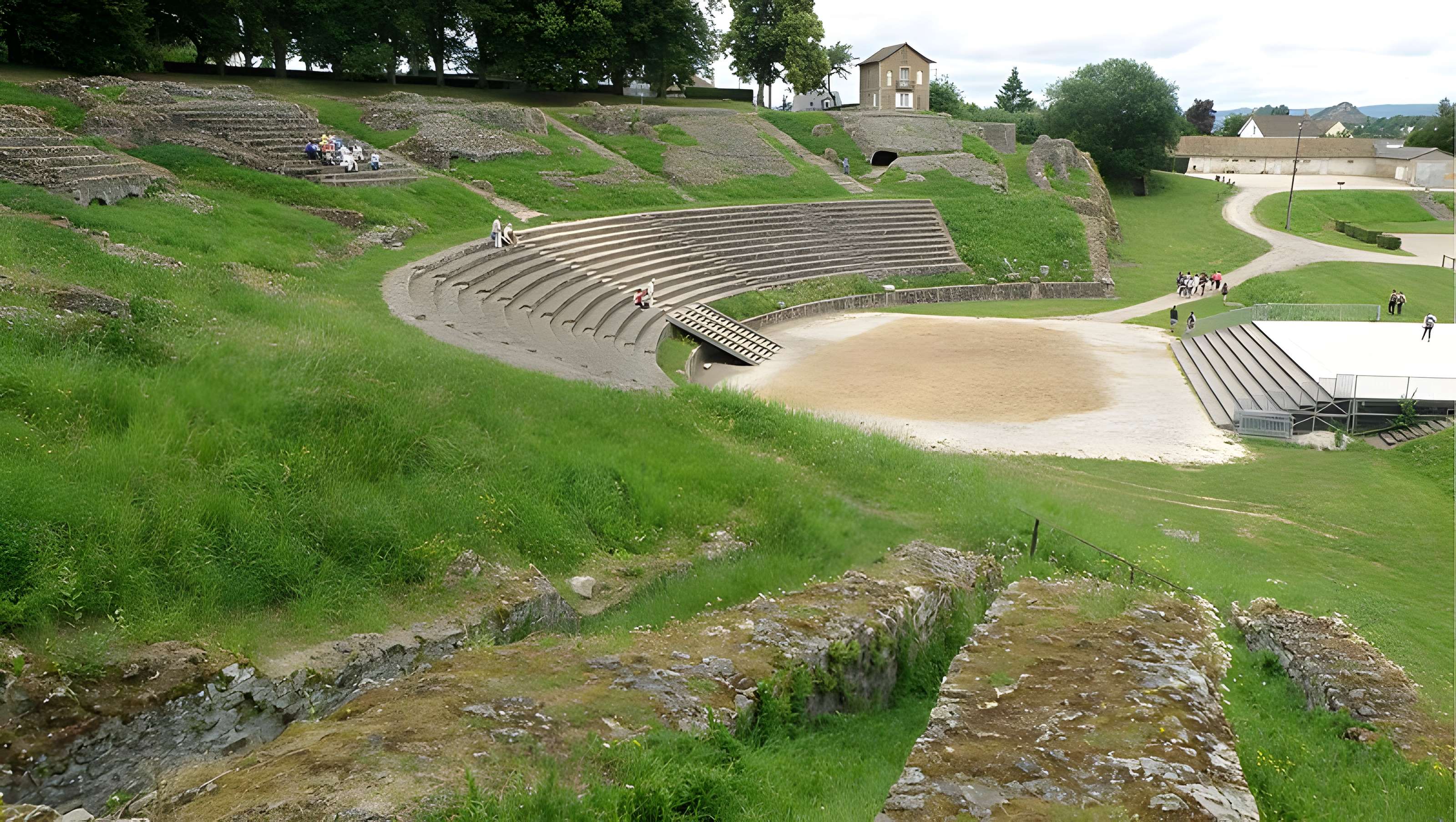 Théâtre romain d'Autun