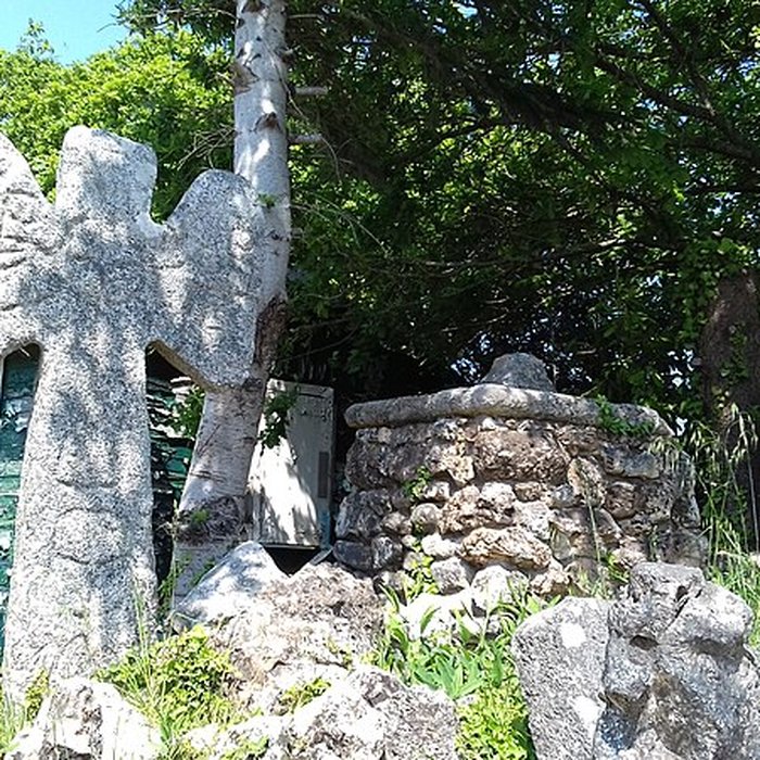 Photo de Croix de chemin en schiste de Kerduellic