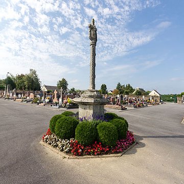 Croix de cimetière dAugan