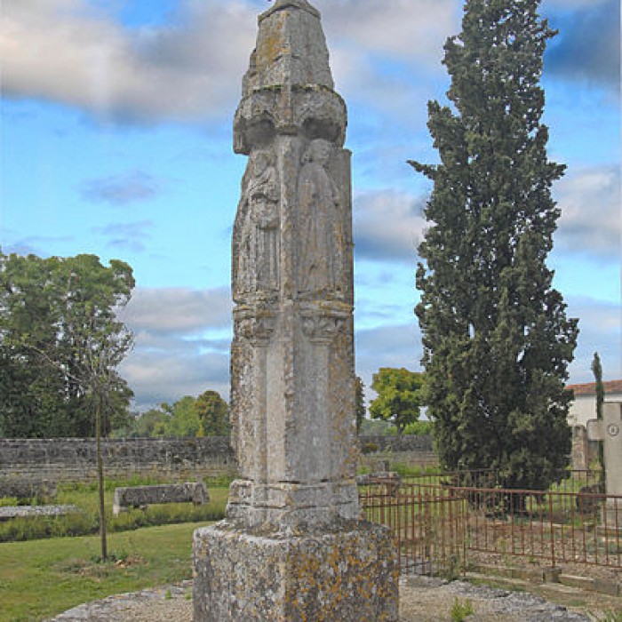 Photo de Croix de cimetière dAulnay