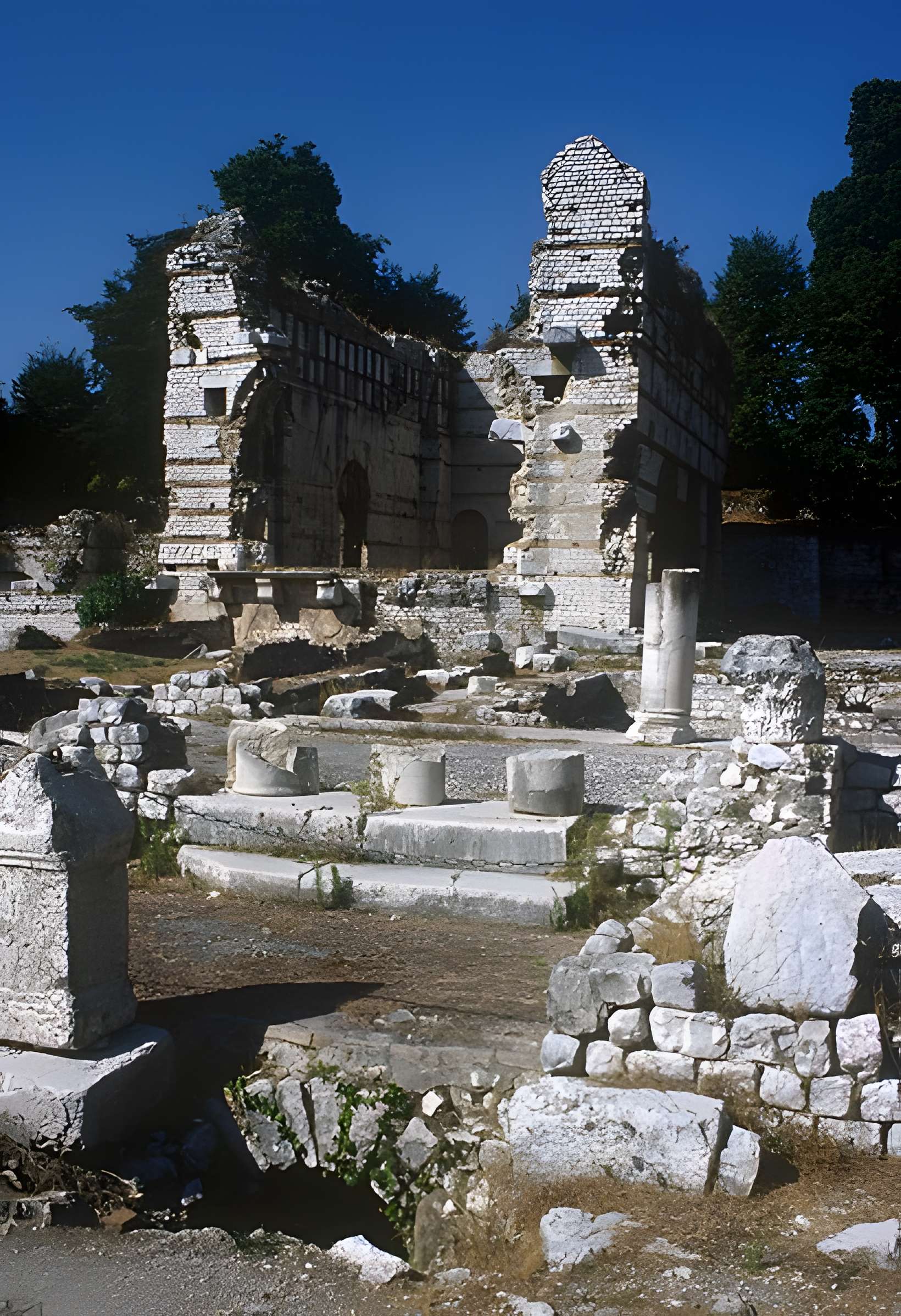 Thermes romains de Cimiez, dans le domaine de la villa Garin de Cacconata