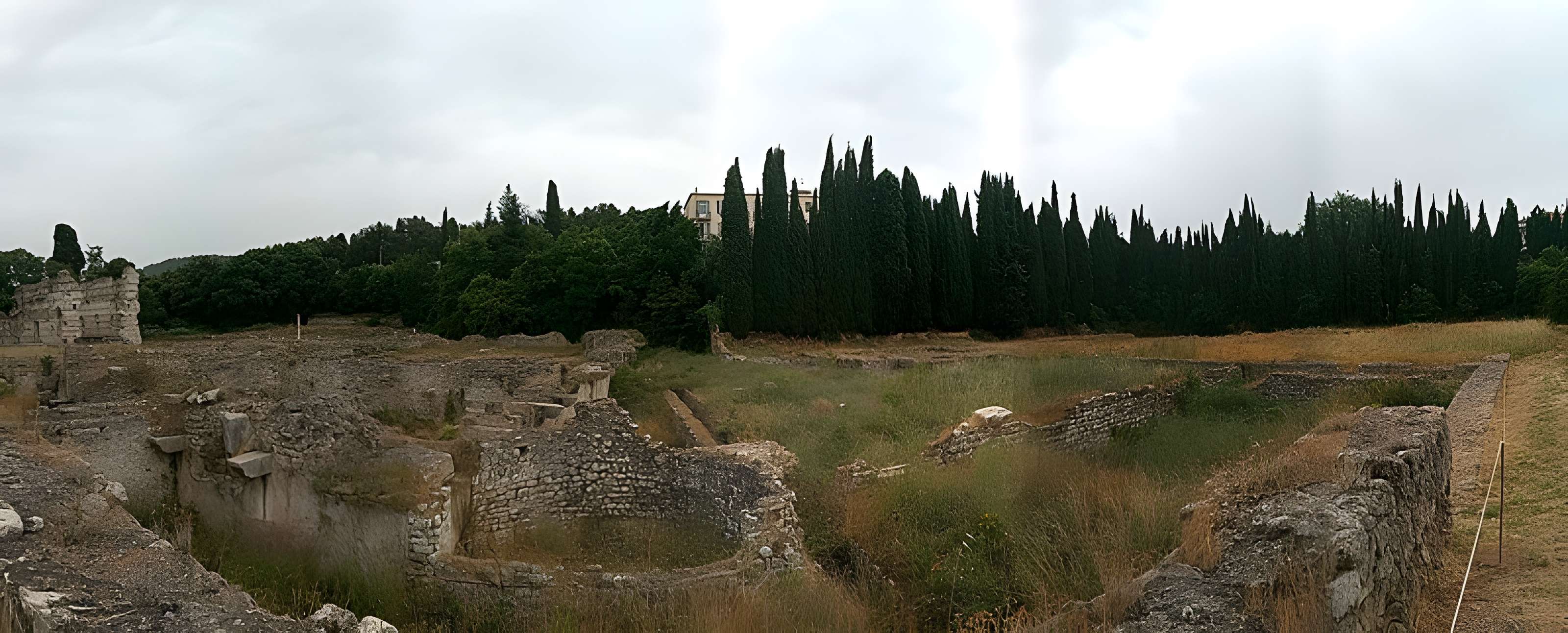 Thermes romains de Cimiez, dans le domaine de la villa Garin de Cacconata