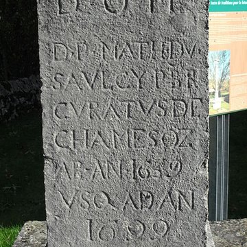 Croix de cimetière de Chamesol